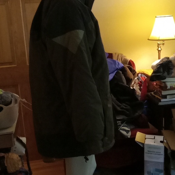 Columbia ski jacket - Picture 3 of 6